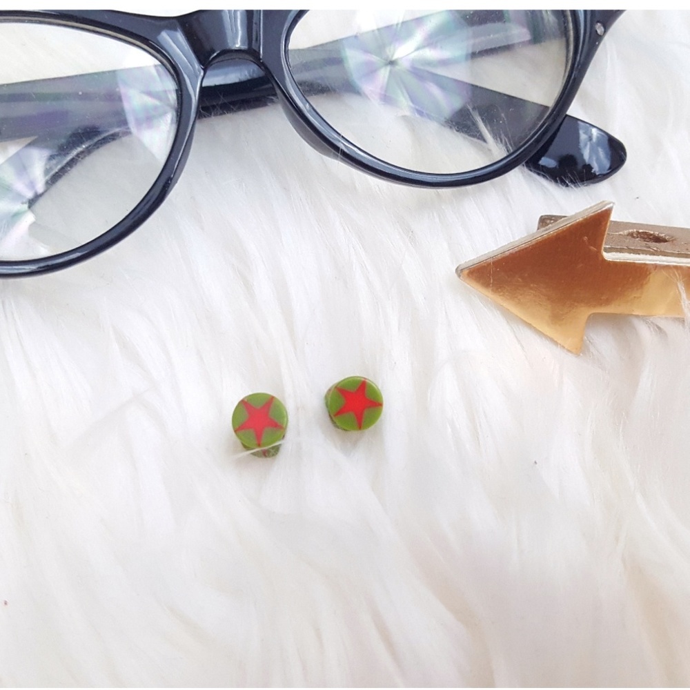 Hot Topic • Army Green Starbreaker Acrylic Gauges/Plugs (2g)